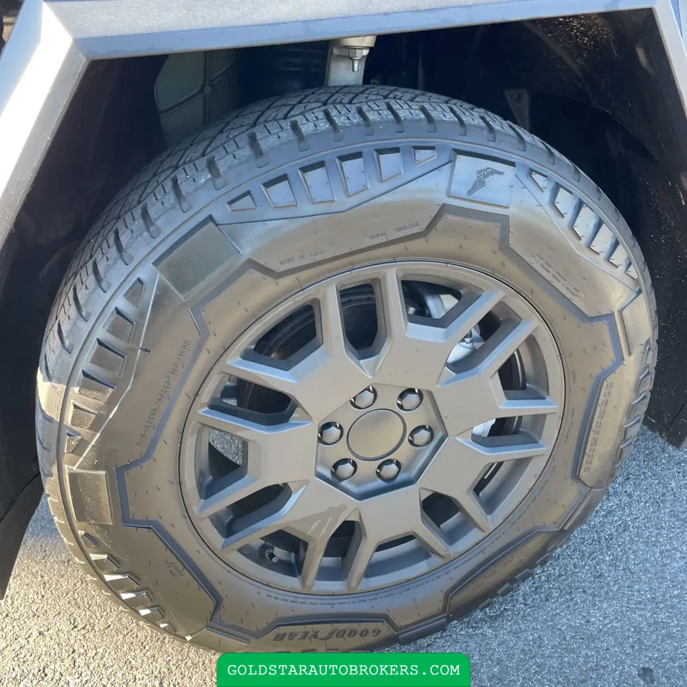 2024 Tesla Cybertruck Base