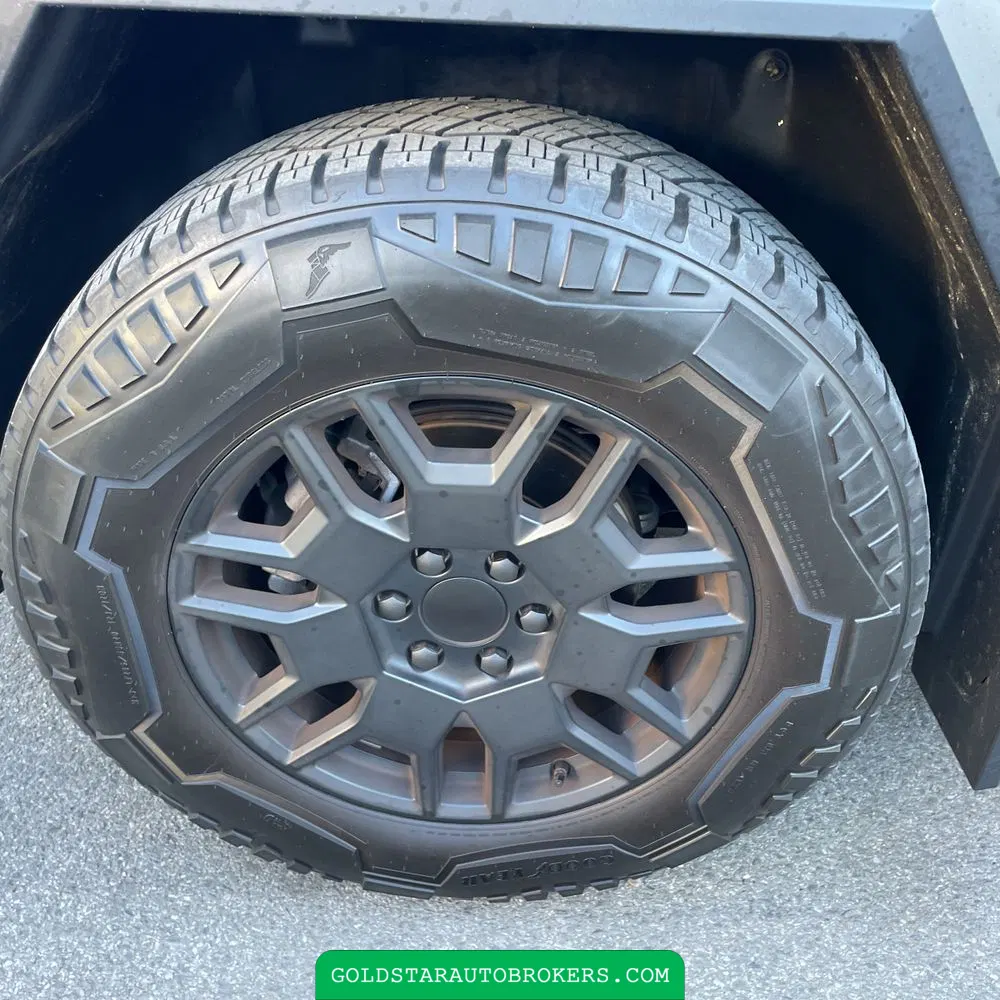 2024 Tesla Cybertruck Base