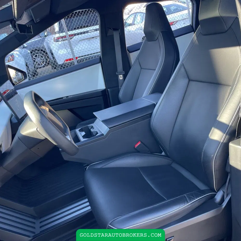 2024 Tesla Cybertruck Base