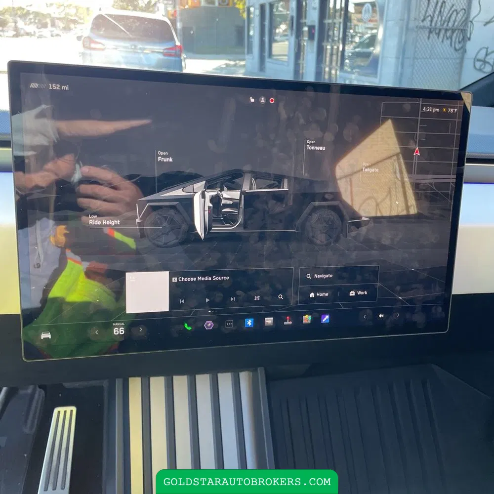 2024 Tesla Cybertruck Base