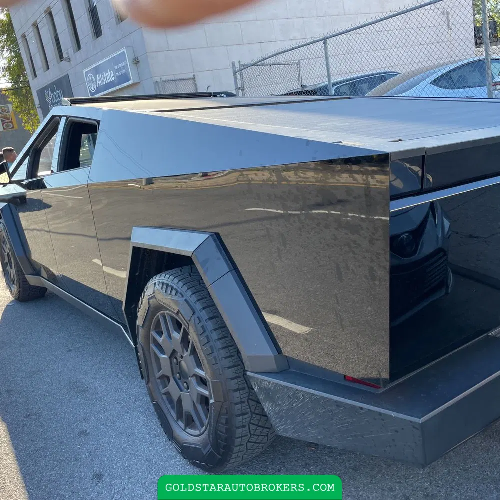 2024 Tesla Cybertruck Base
