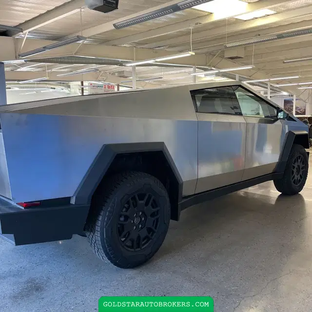 2024 Tesla Cybertruck Base