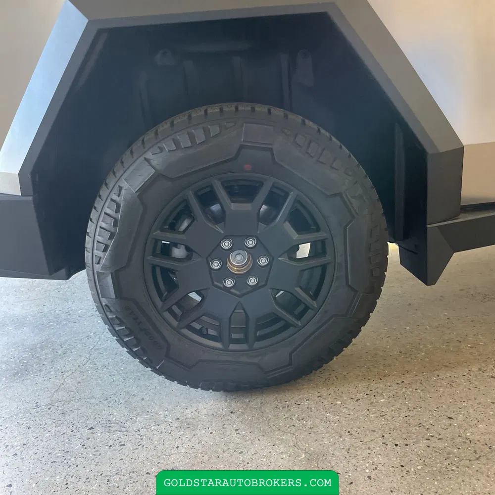 2024 Tesla Cybertruck Base