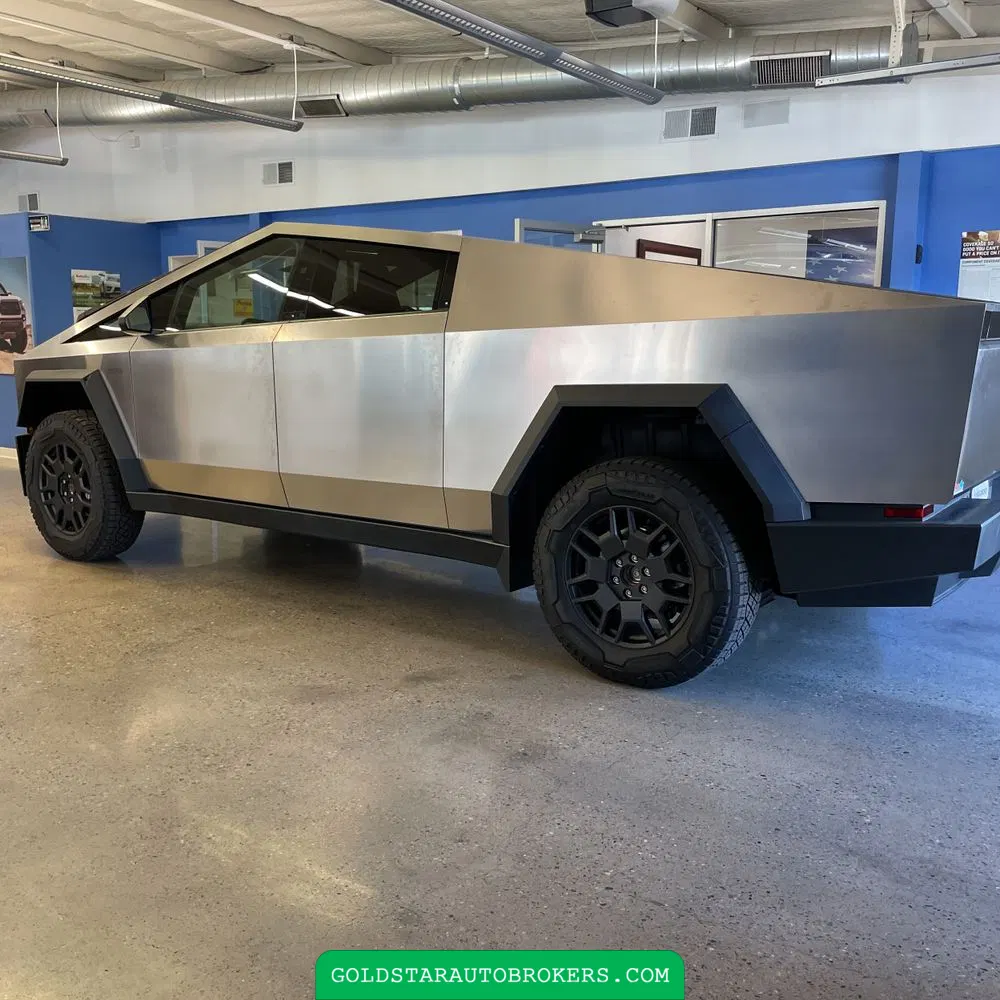 2024 Tesla Cybertruck Base