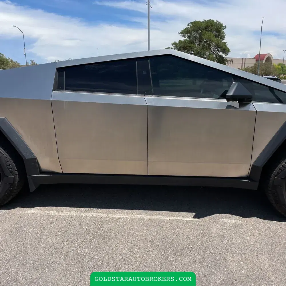 2024 Tesla Cybertruck Base