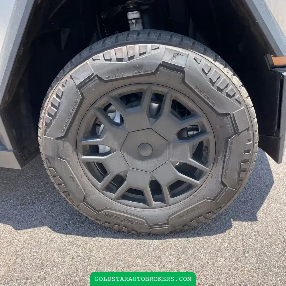 2024 Tesla Cybertruck Base