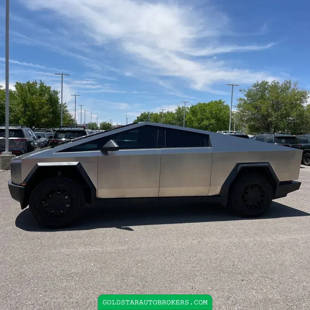 2024 Tesla Cybertruck Base