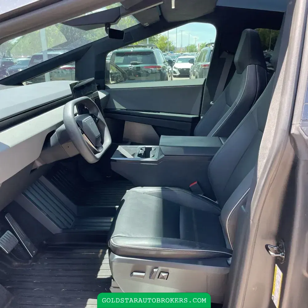 2024 Tesla Cybertruck Base