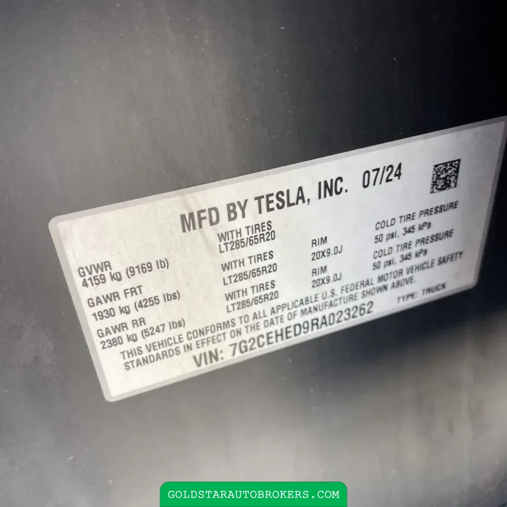 2024 Tesla Cybertruck Base