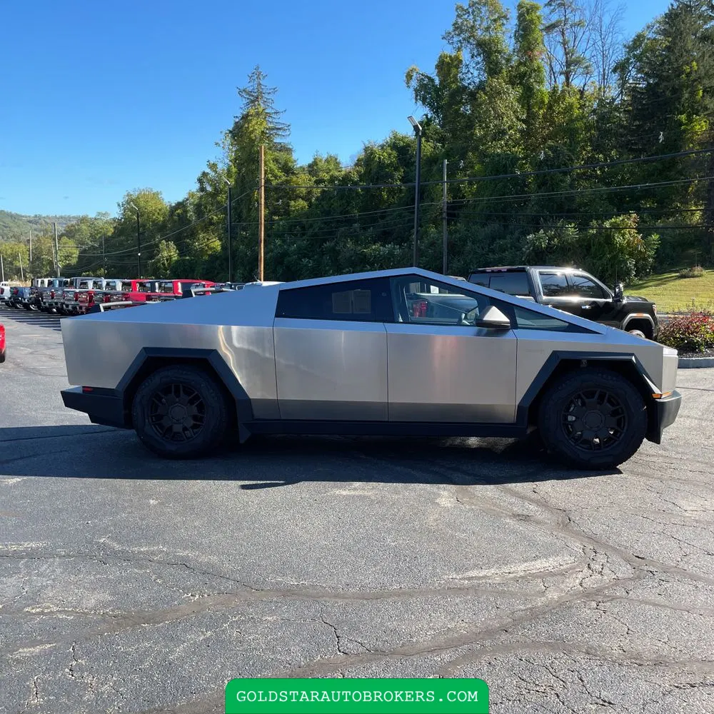 2024 Tesla Cybertruck Base