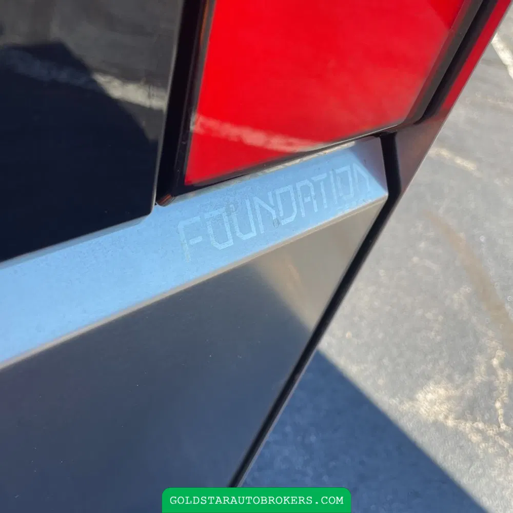 2024 Tesla Cybertruck Base