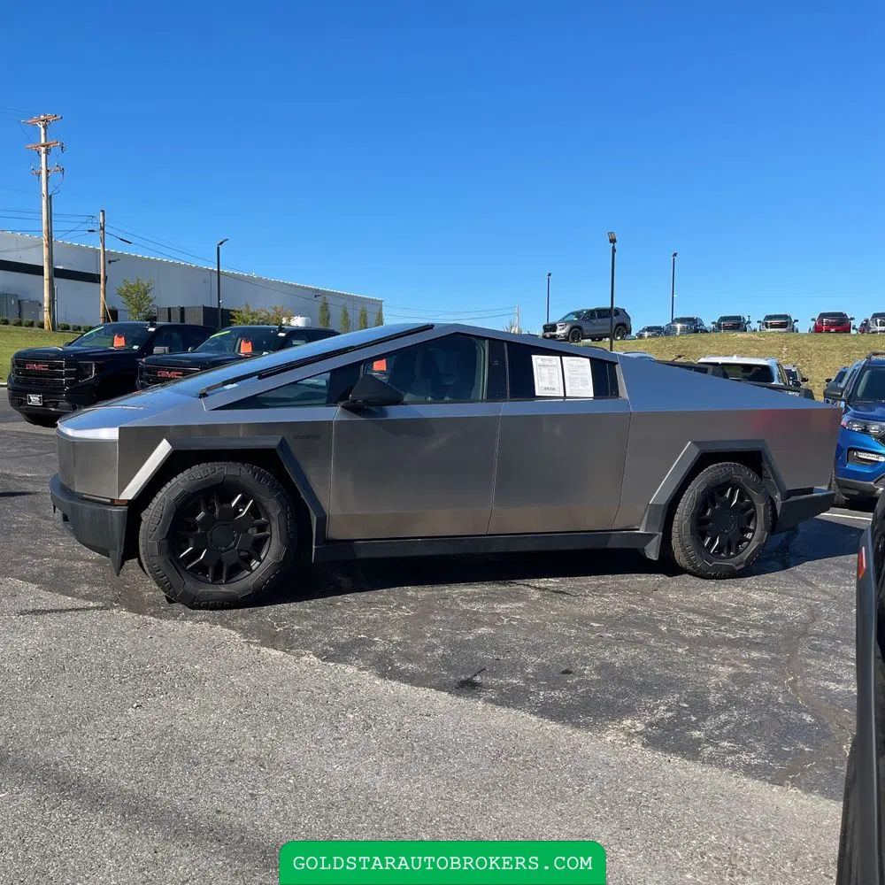 2024 Tesla Cybertruck Base
