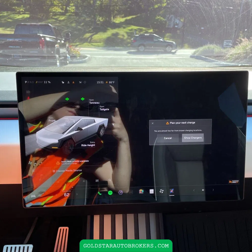 2024 Tesla Cybertruck Base