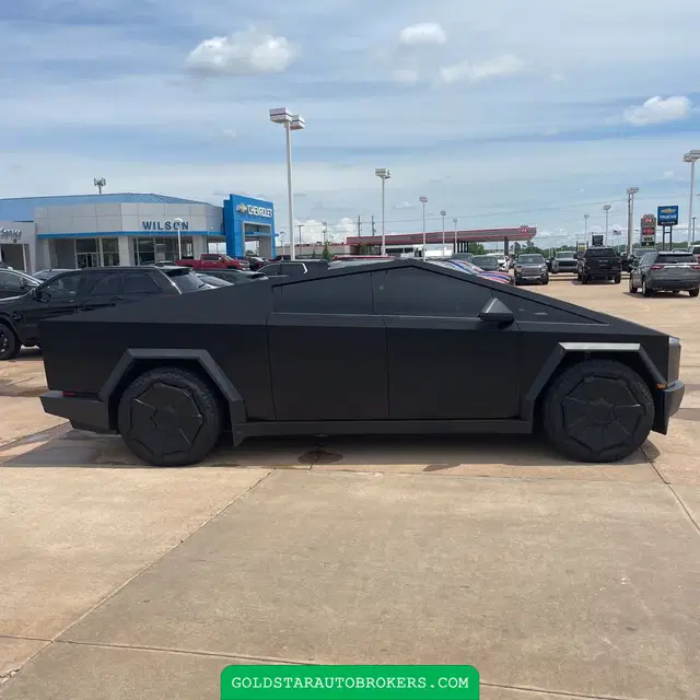 2024 Tesla Cybertruck Base