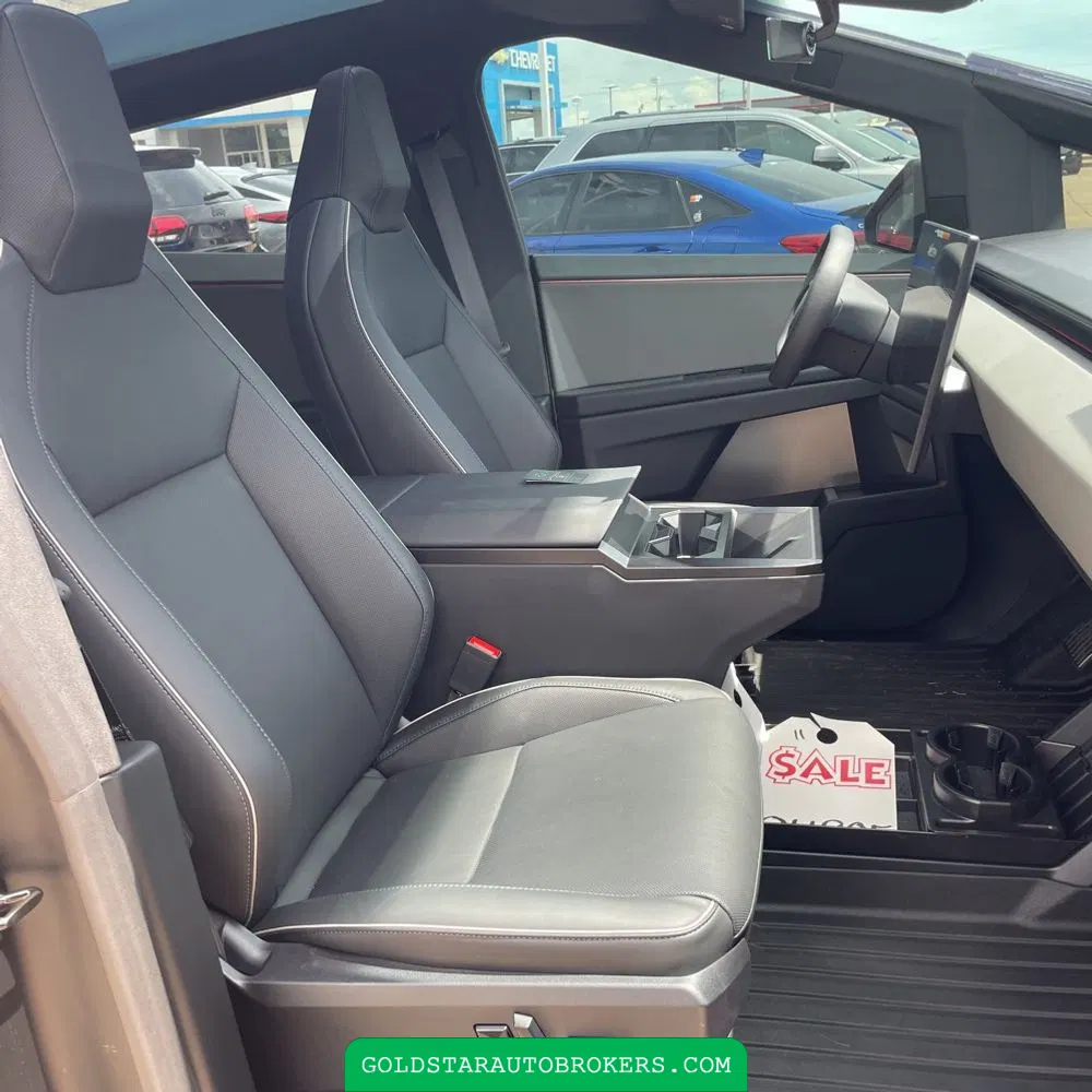 2024 Tesla Cybertruck Base