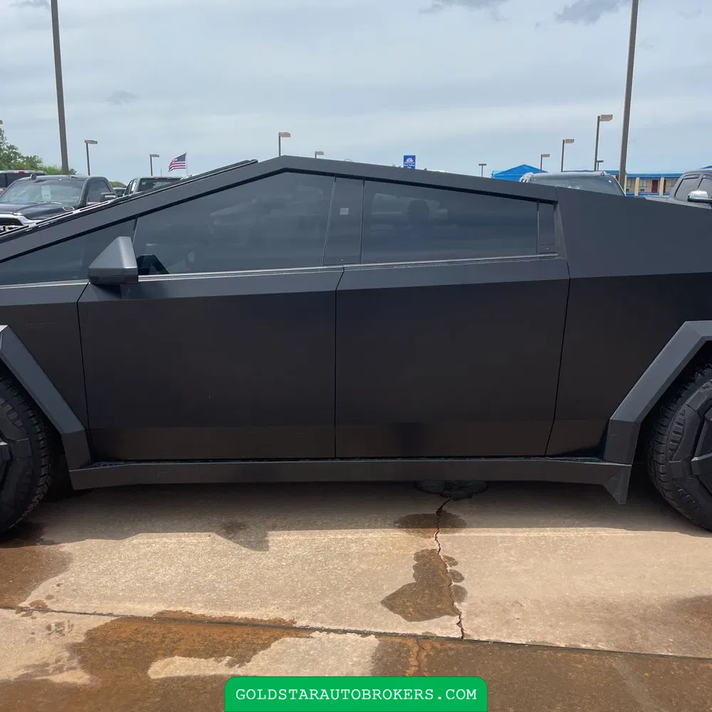 2024 Tesla Cybertruck Base