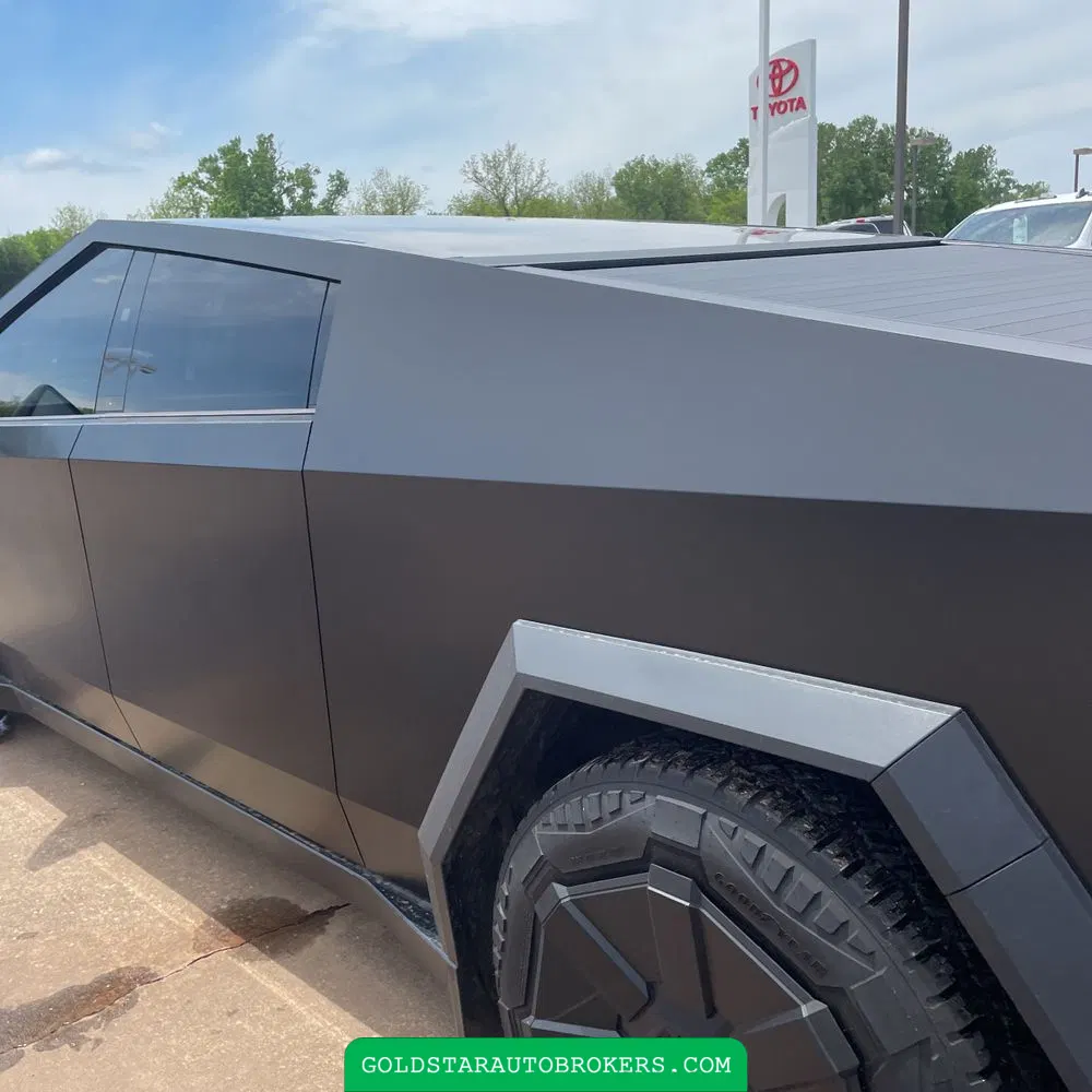 2024 Tesla Cybertruck Base