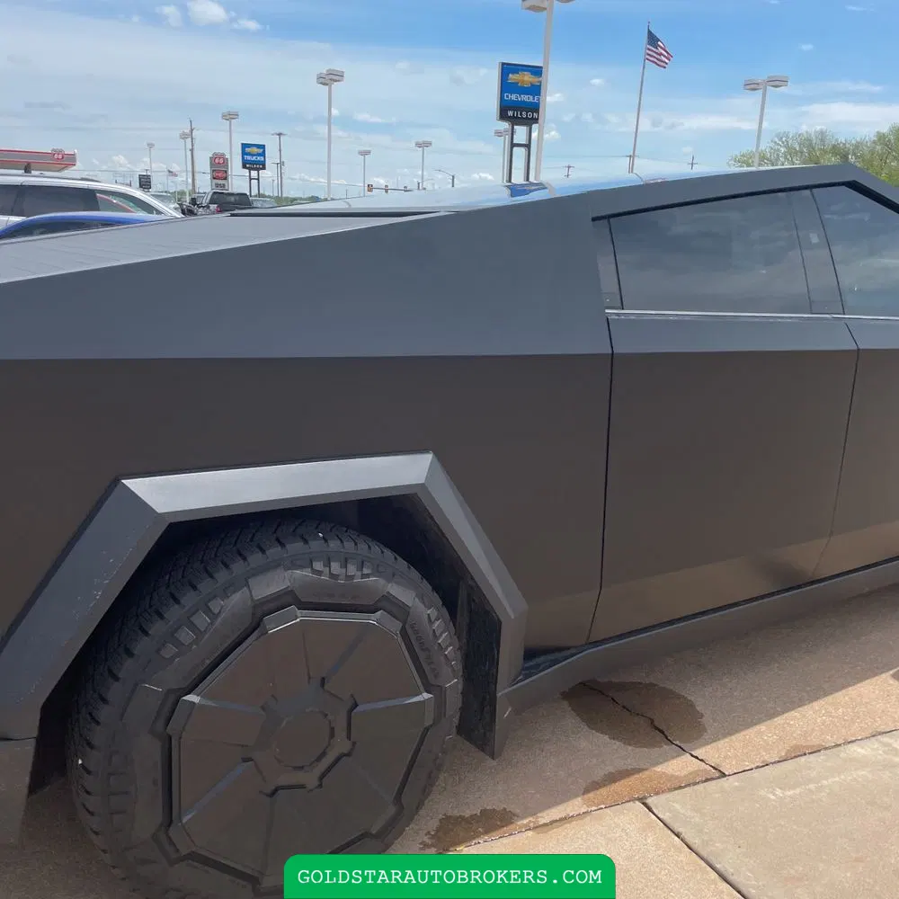 2024 Tesla Cybertruck Base