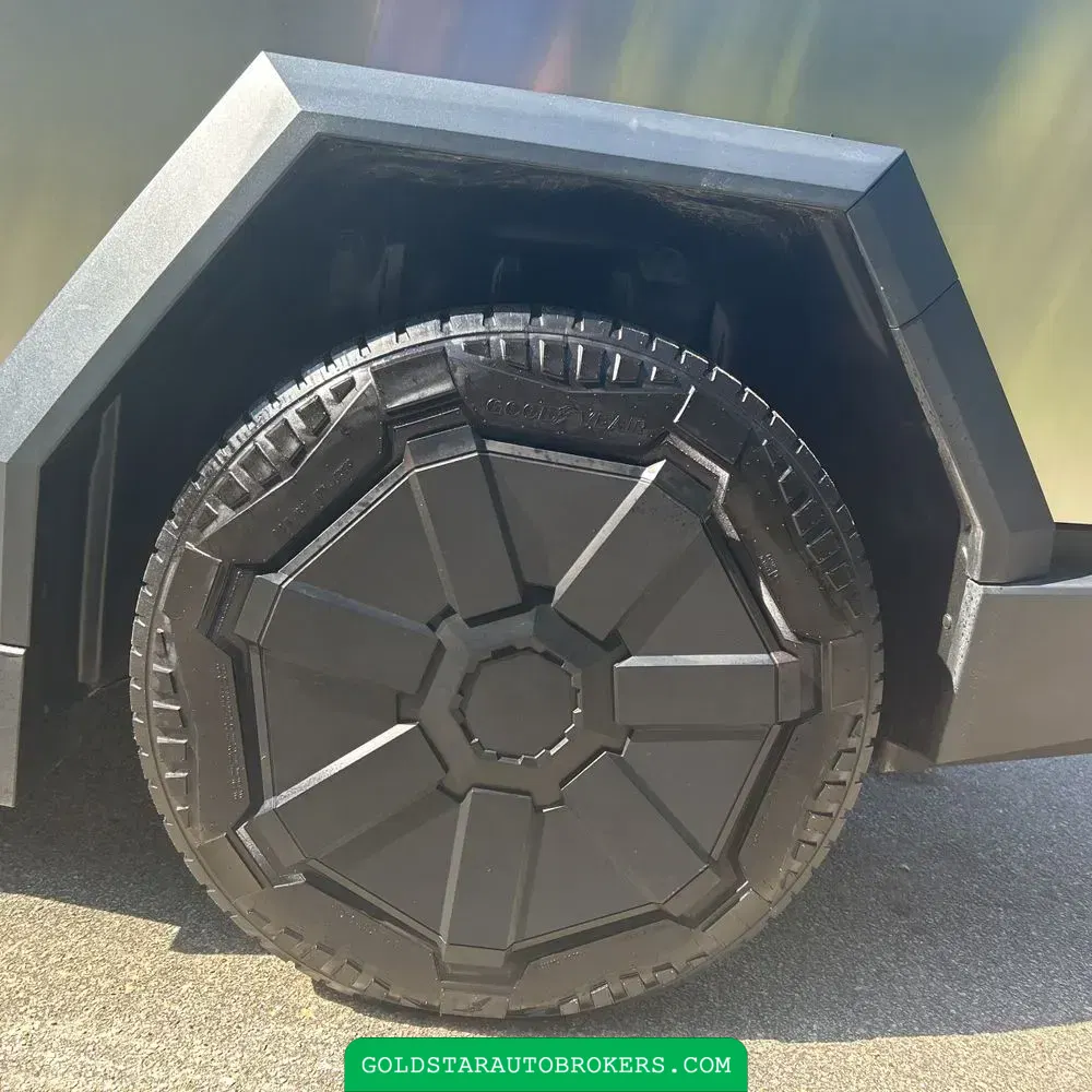 2024 Tesla Cybertruck Base