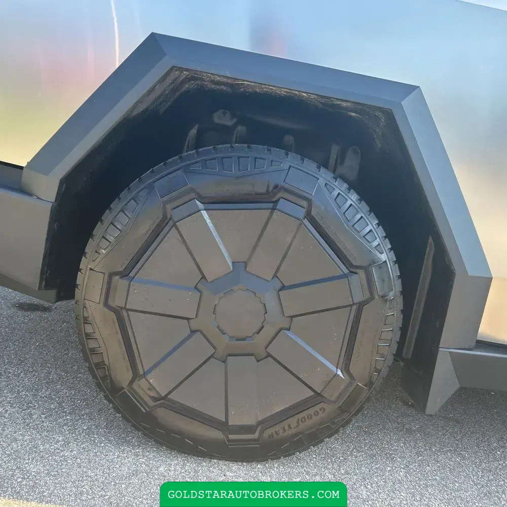 2024 Tesla Cybertruck Base