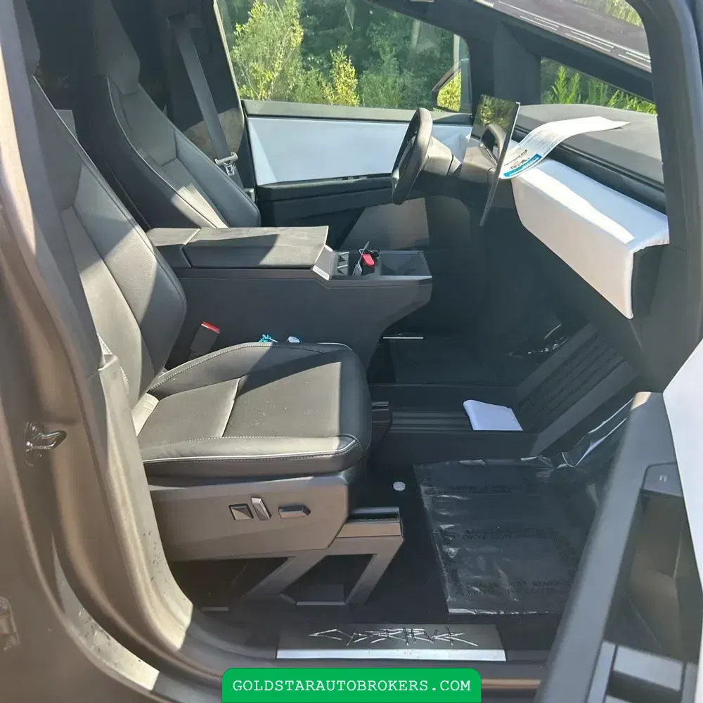 2024 Tesla Cybertruck Base