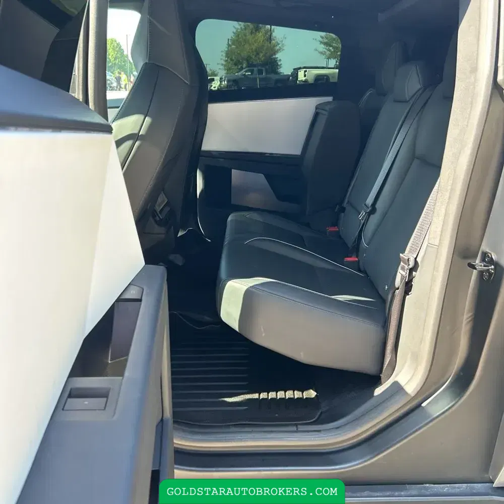 2024 Tesla Cybertruck Base