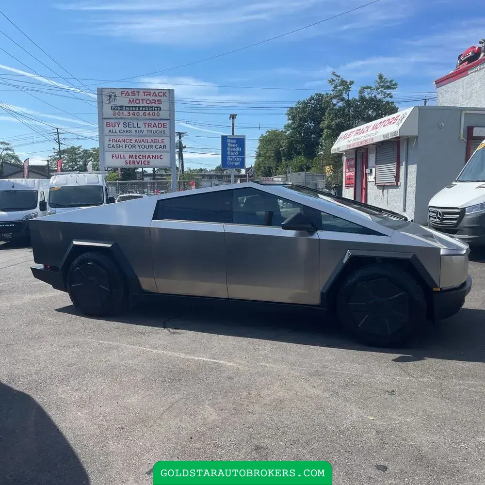 2024 Tesla Cybertruck CyberBeast