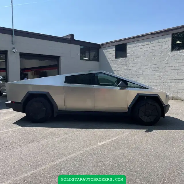 2024 Tesla Cybertruck CyberBeast