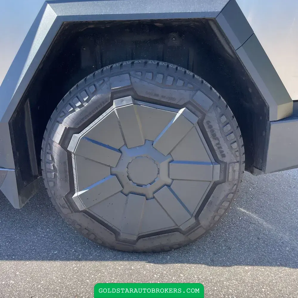 2024 Tesla Cybertruck CyberBeast