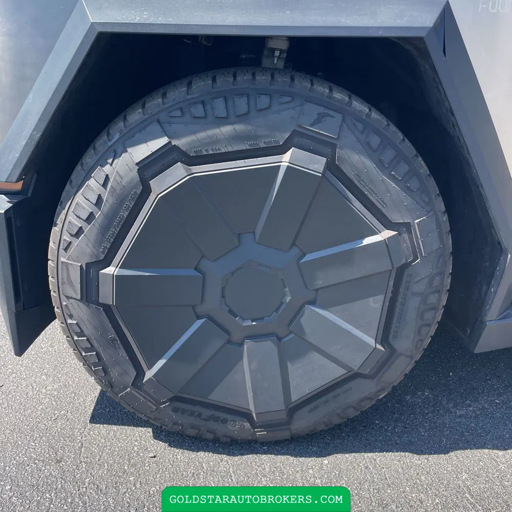2024 Tesla Cybertruck CyberBeast