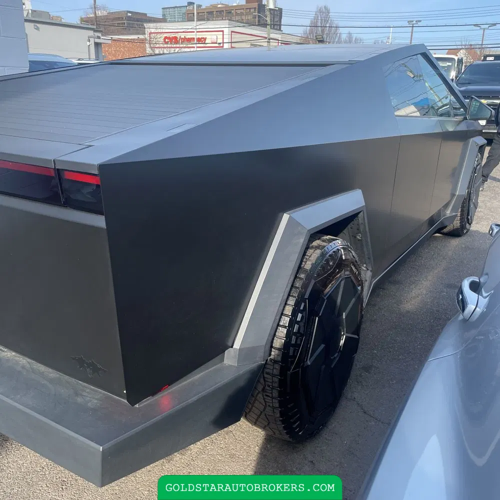 2024 Tesla Cybertruck CyberBeast