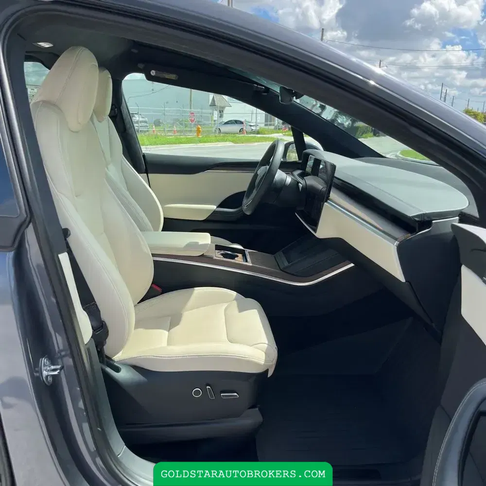 2023 Tesla Model X Long Range