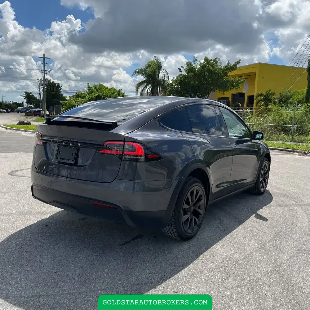 2023 Tesla Model X Long Range