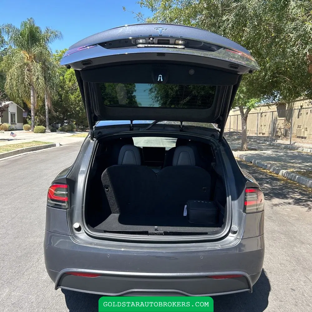 2022 Tesla Model X Plaid