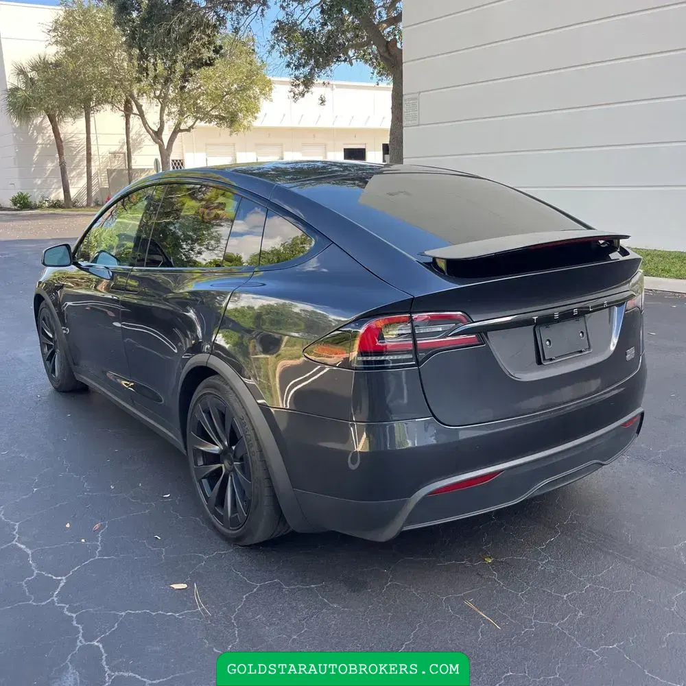 2024 Tesla Model X Plaid