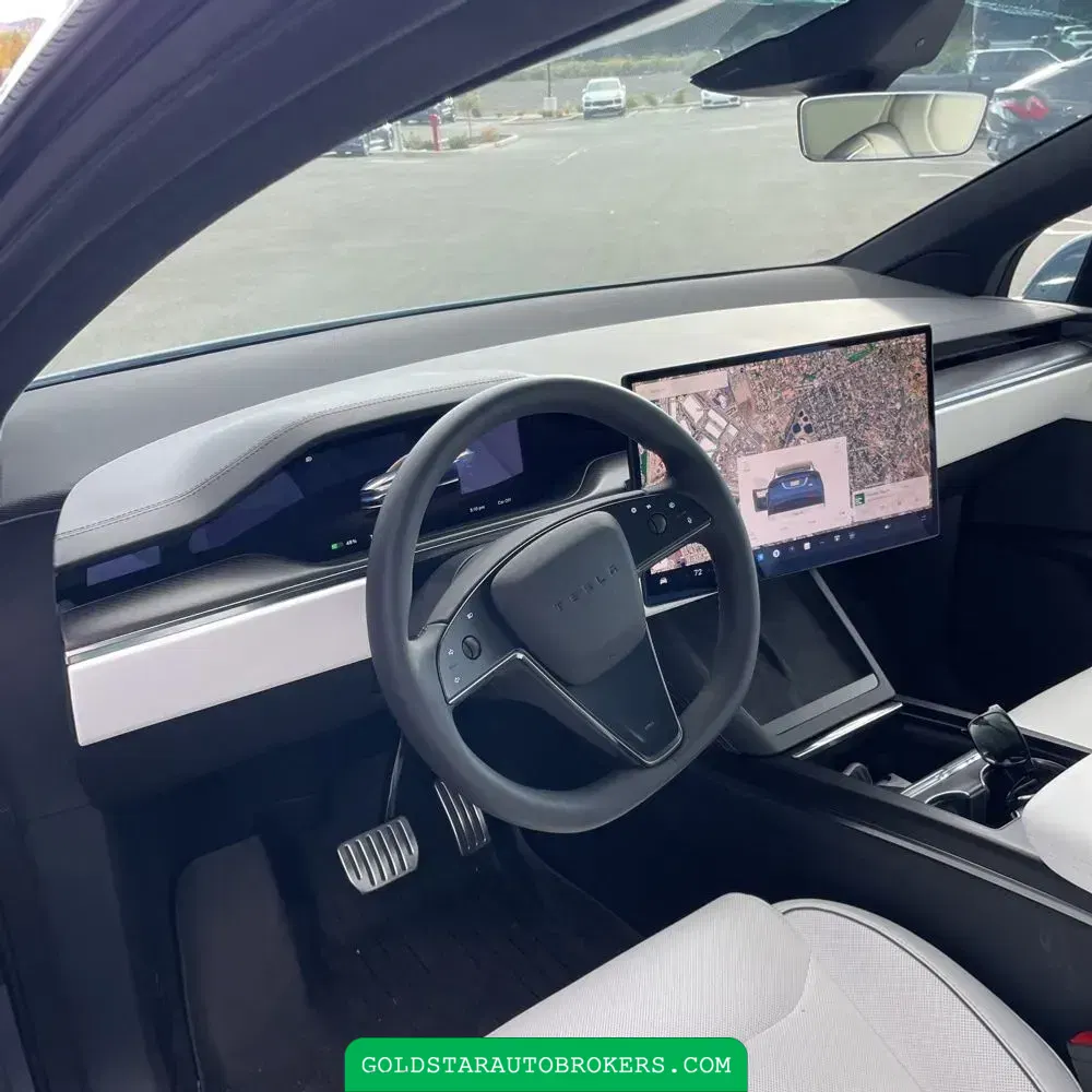 2026 Tesla Model X Plaid