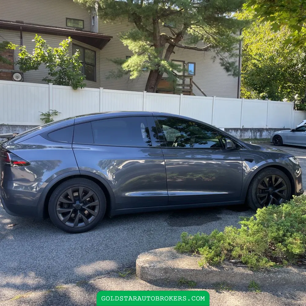 2023 Tesla Model X Standard Range