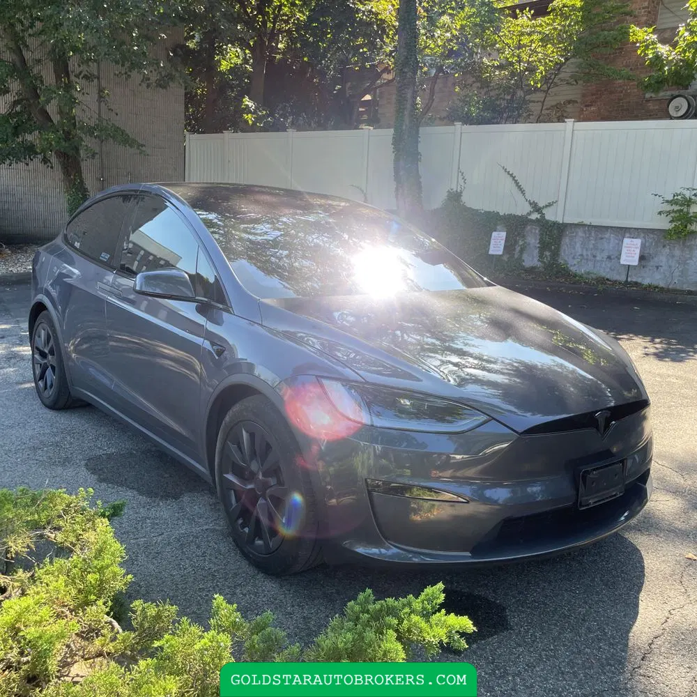 2023 Tesla Model X Standard Range