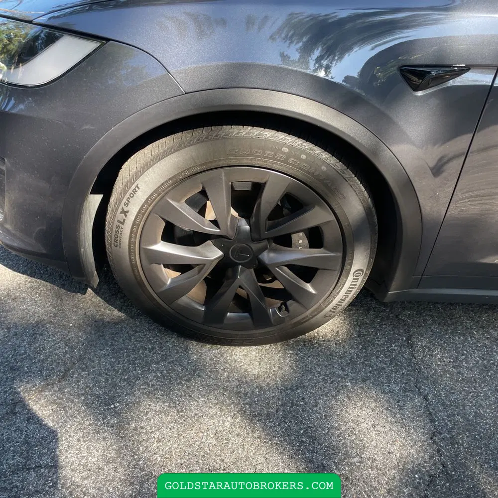 2023 Tesla Model X Standard Range