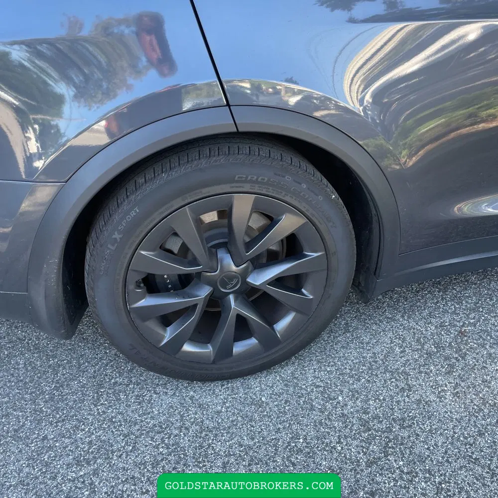 2023 Tesla Model X Standard Range