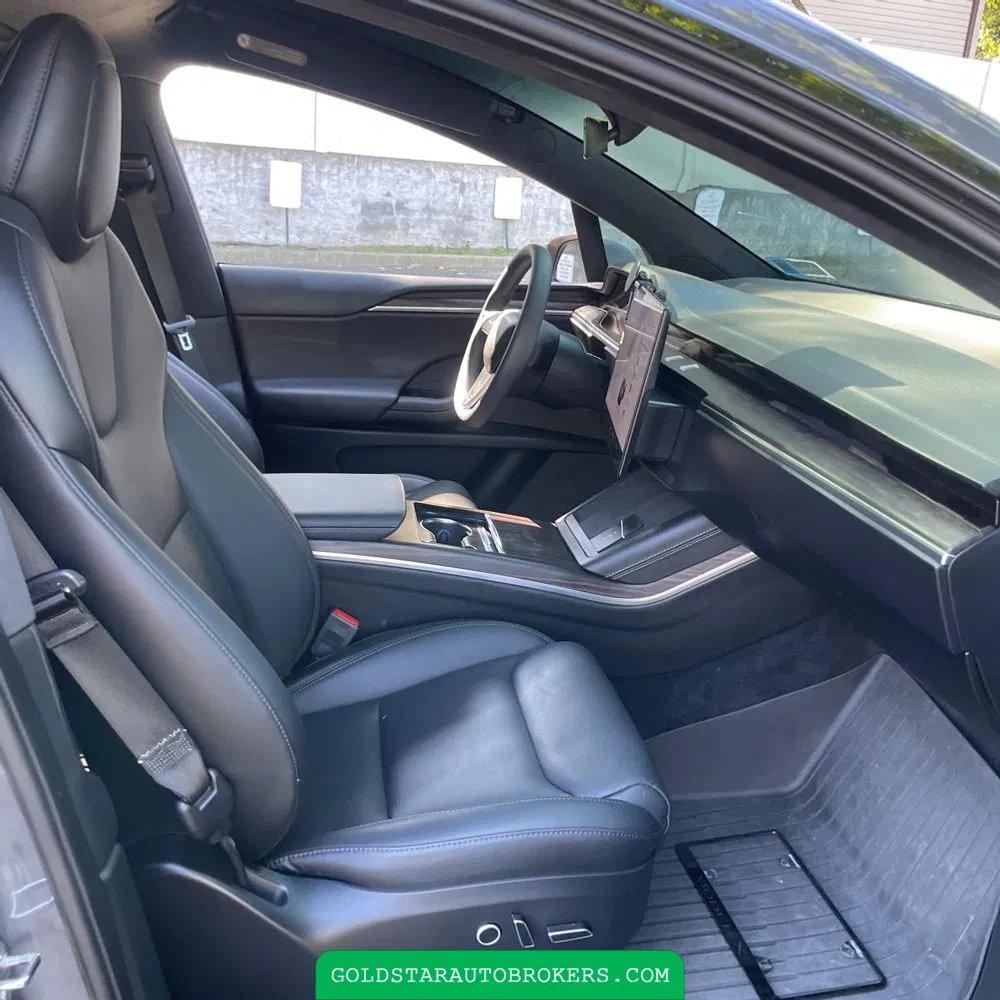 2023 Tesla Model X Standard Range
