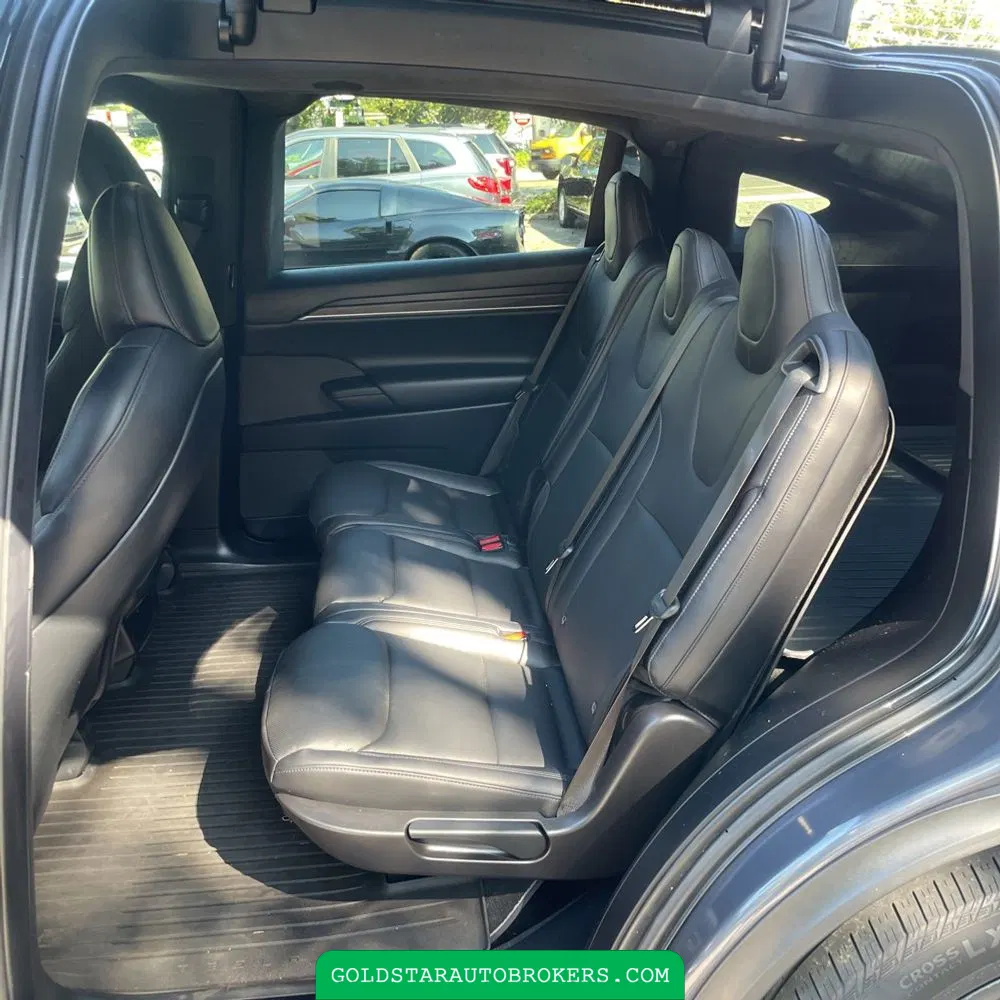 2023 Tesla Model X Standard Range
