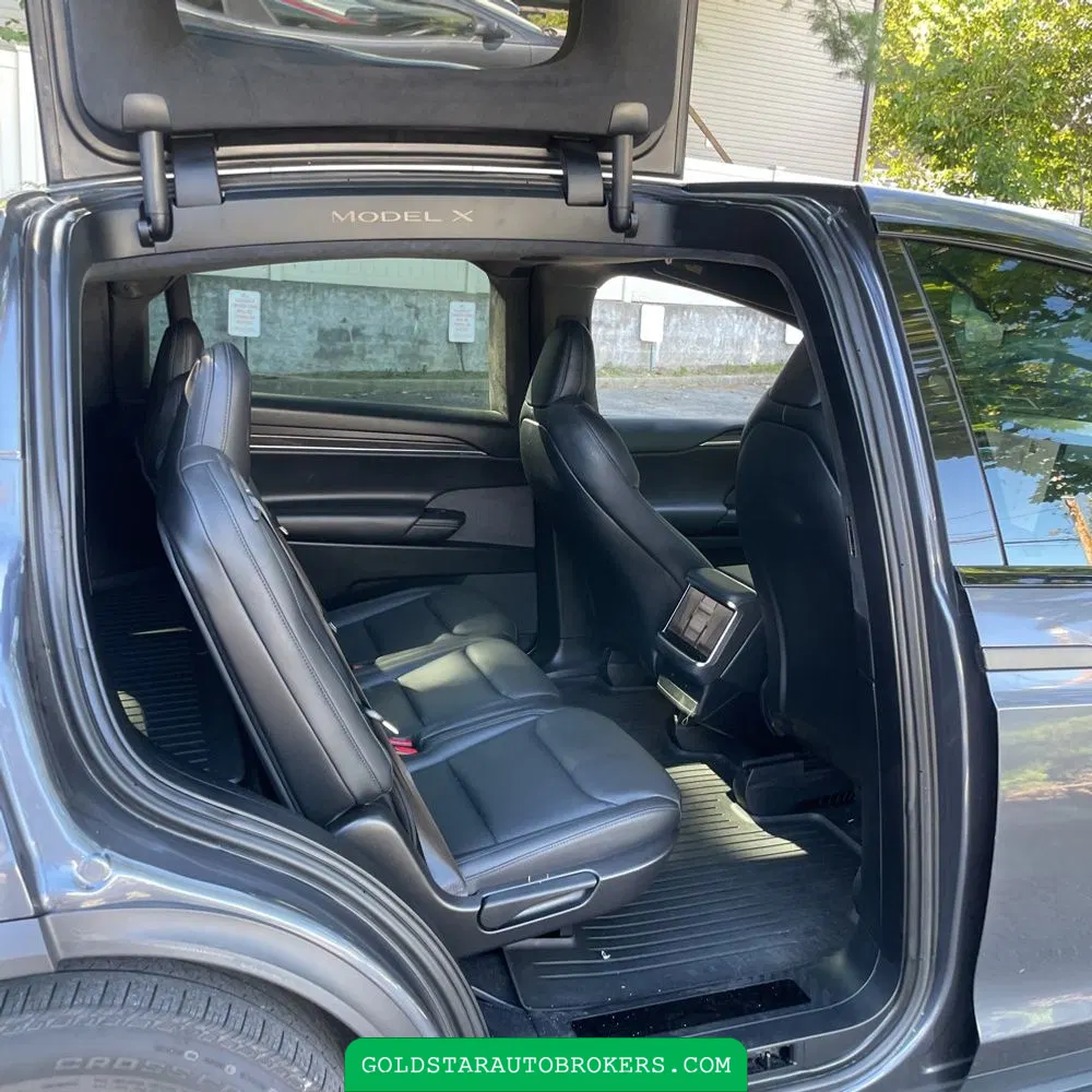2023 Tesla Model X Standard Range