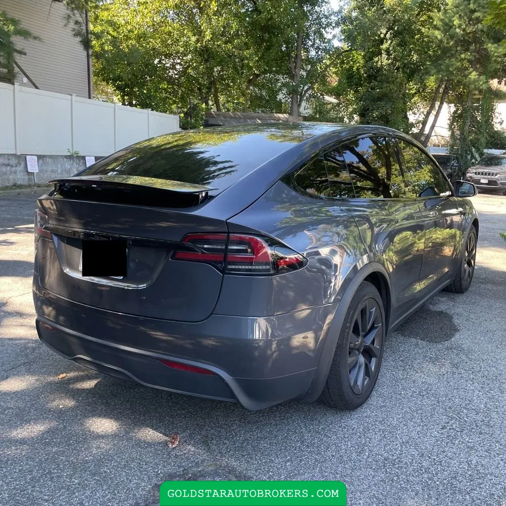 2023 Tesla Model X Standard Range