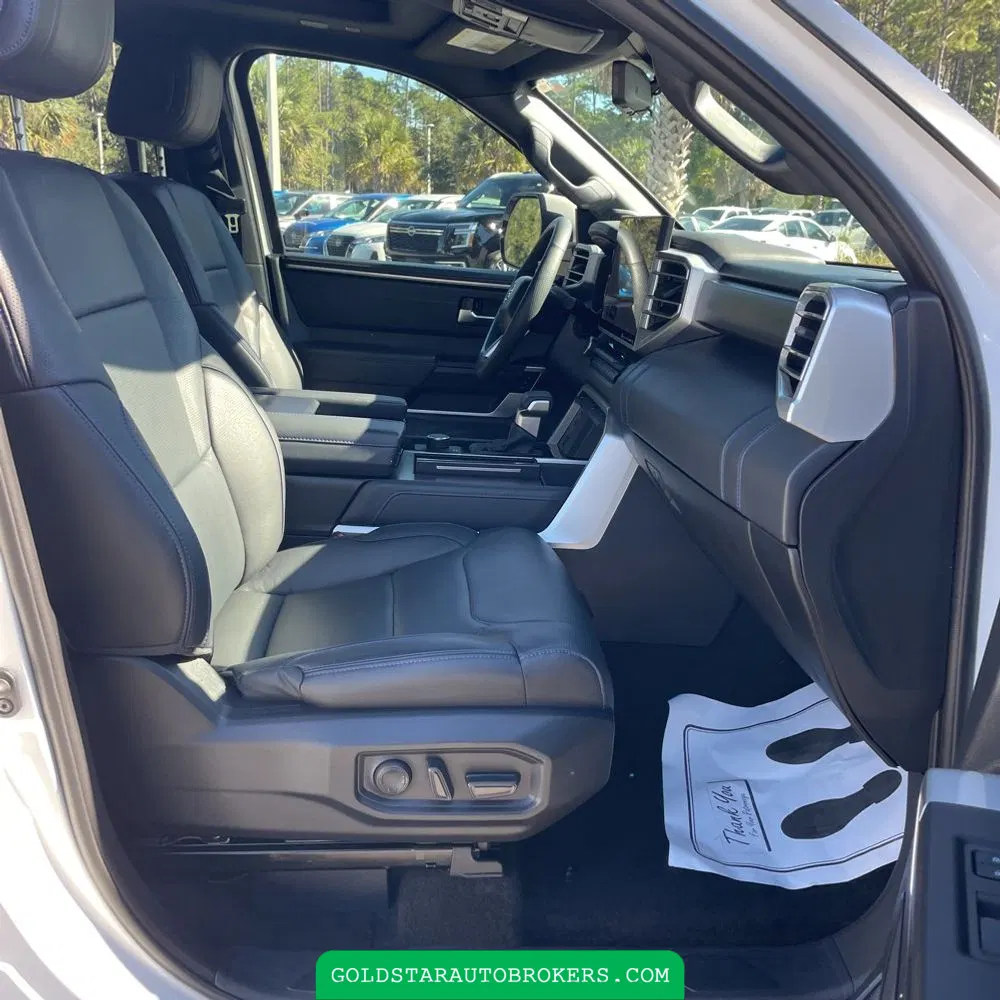 2024 Toyota Sequoia Platinum