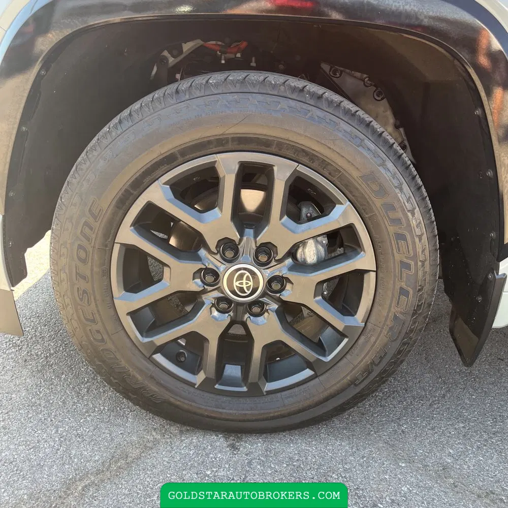 2024 Toyota Sequoia Platinum