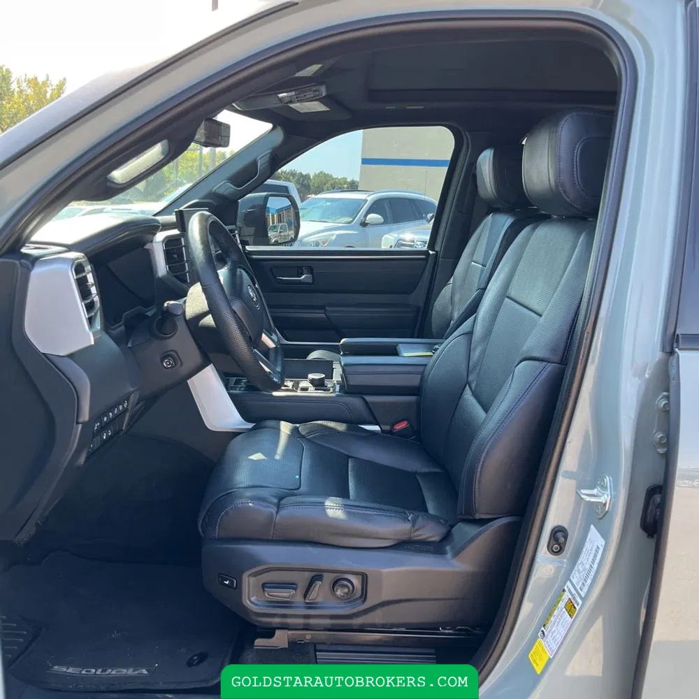 2024 Toyota Sequoia Platinum