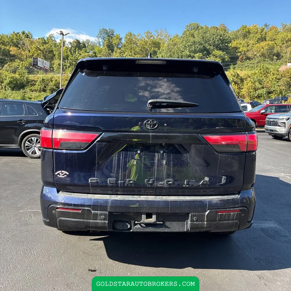 2024 Toyota Sequoia Platinum