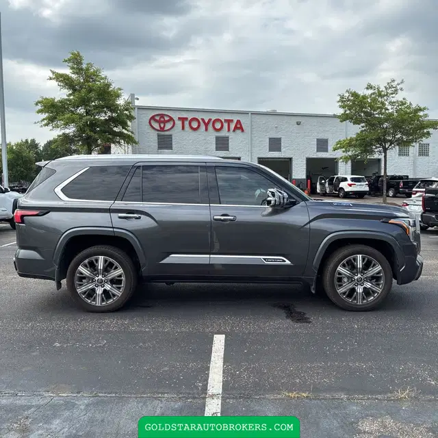 2023 Toyota Sequoia Capstone