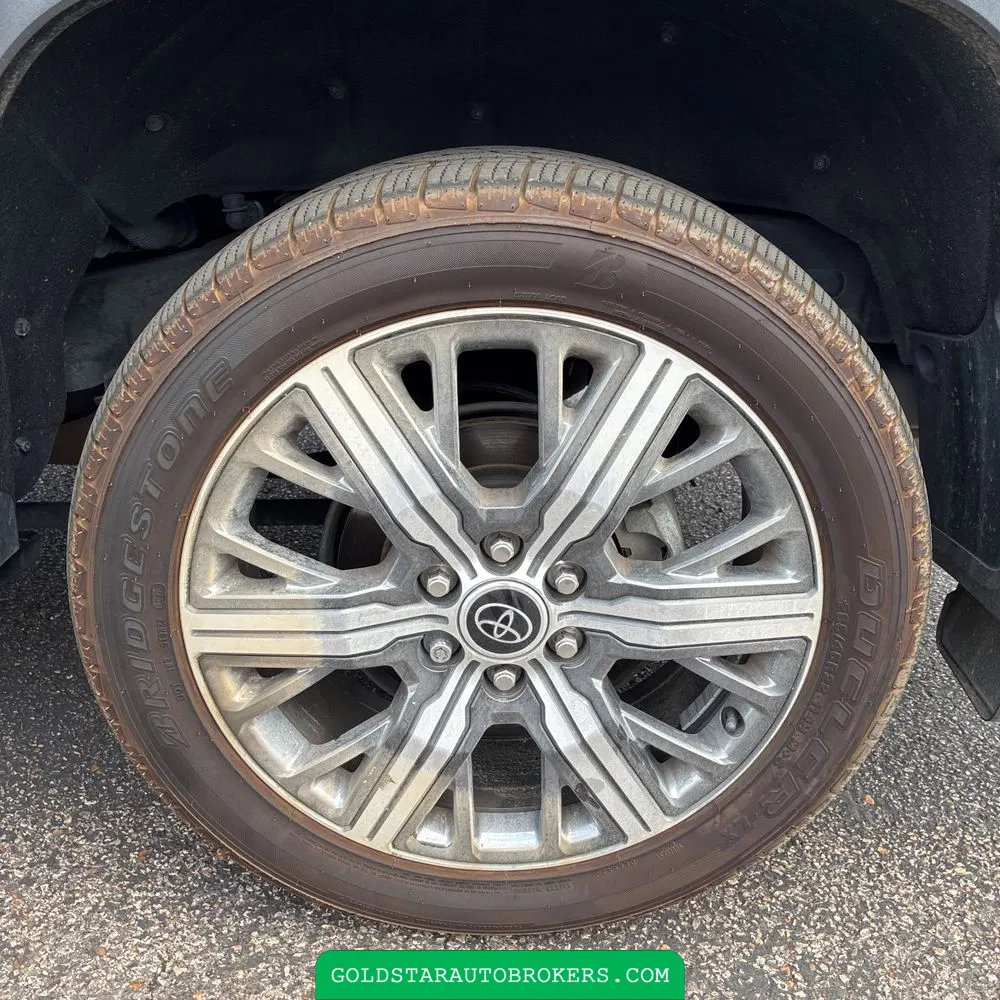 2023 Toyota Sequoia Capstone